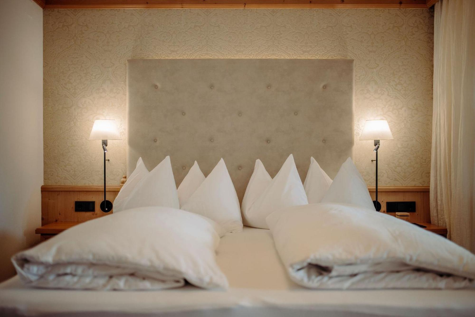 Hotel Bergheimat มึลบาค อัม โฮคเคอนิก ภายนอก รูปภาพ